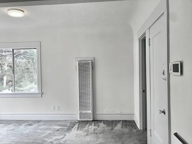 2415 Lincoln Way #3 — Photo 8