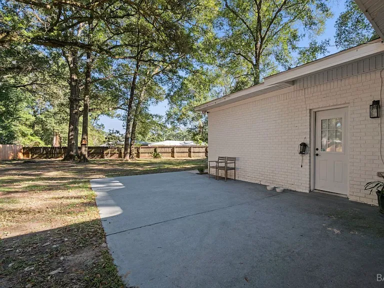 3075 Longleaf Dr — Photo 23