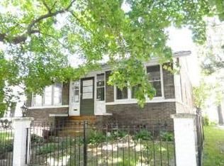 625 S Lincoln Ave, Aurora, IL 60505
