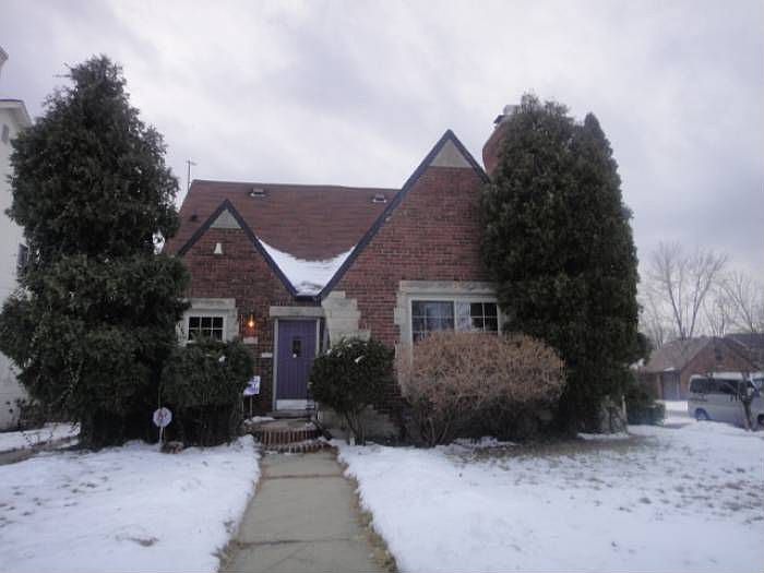 1st image of 12150 E Outer Dr