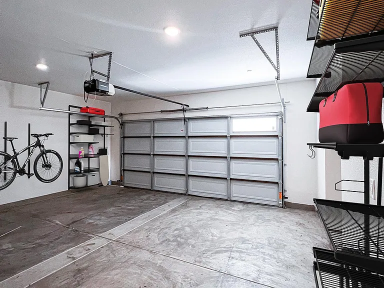 1029 S Montebello Blvd — Photo 8