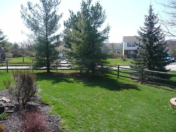 5th image of 8646 Oak Creek Dr