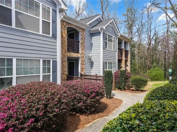 708 Madison Ln SE, Smyrna, GA 30080