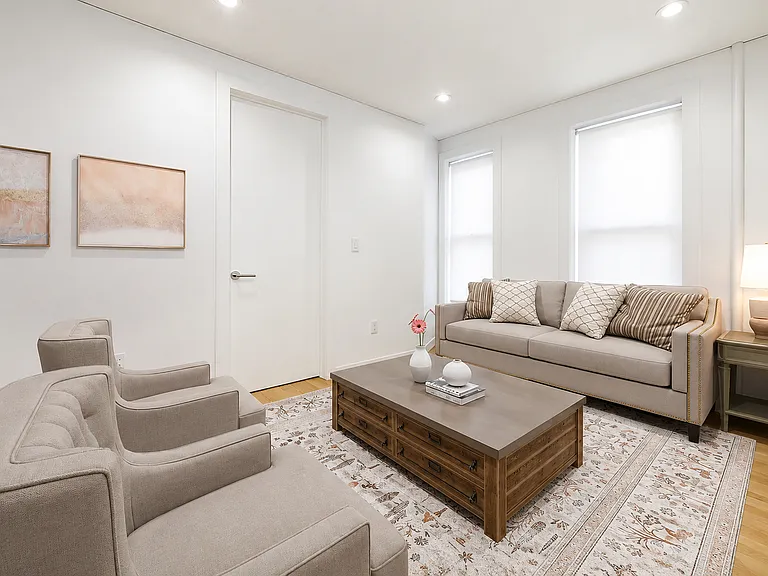 7 Rivington St #3 — Photo 1