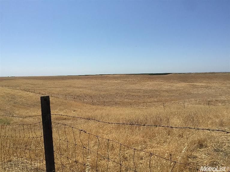 1st image of 1 County Road 17