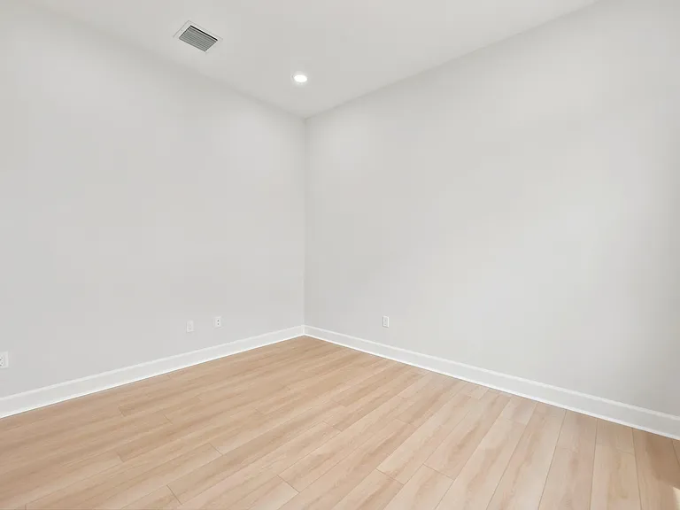 14261 Spruce Pine Dr — Photo 61