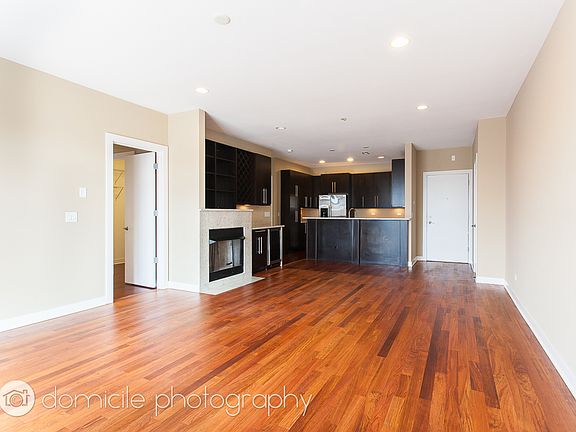 3rd image of 1162 W Hubbard St APT 201
