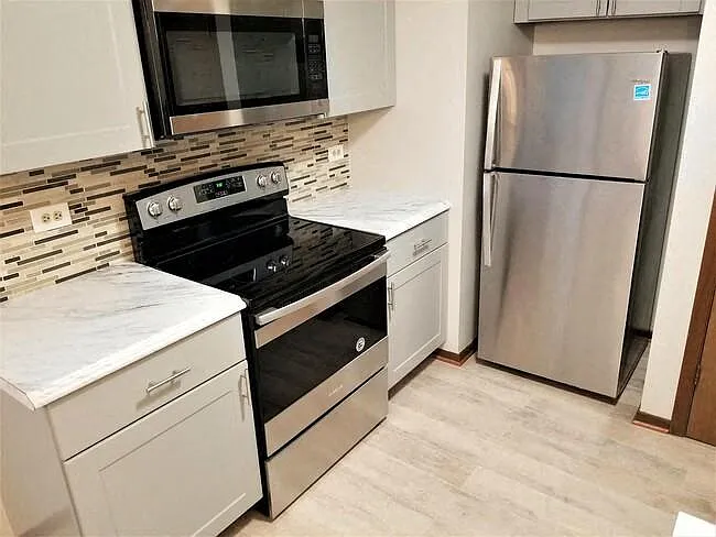 Fawn Ridge Apartments — Photo 26