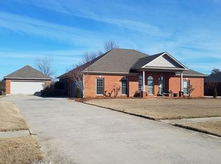 133 Fox Run Dr, Meridianville, AL 35759