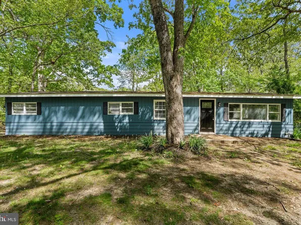 438 Sandalwood Rd, Millville, NJ 08332