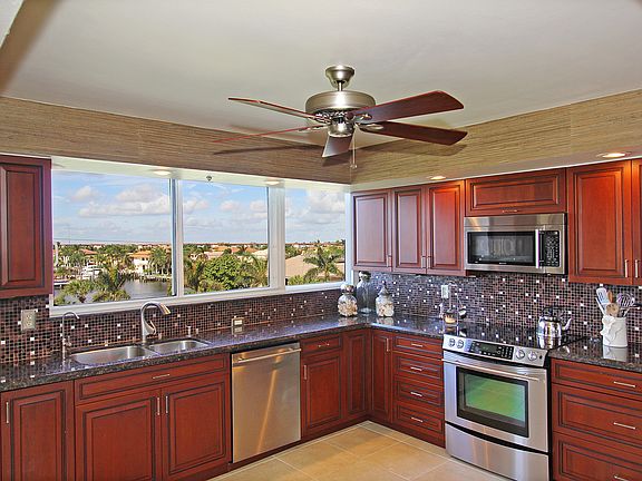 5th image of 2575 S Ocean Blvd APT 210S