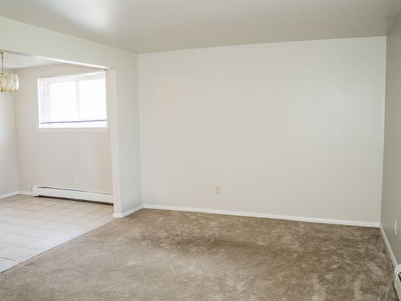 3rd image of 9901 Niagara Falls Blvd
