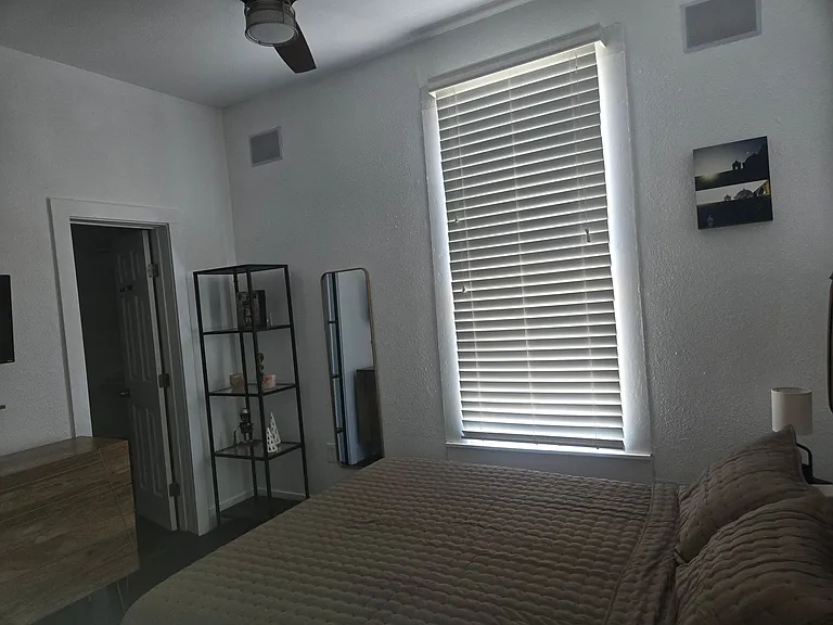 1118 Nolan St — Photo 35