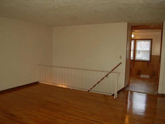 3rd image of 4231 Dawes Ct SE #4233