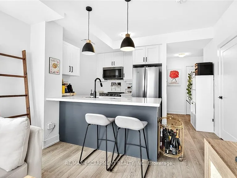 470 Dundas St E #710 — Photo 10
