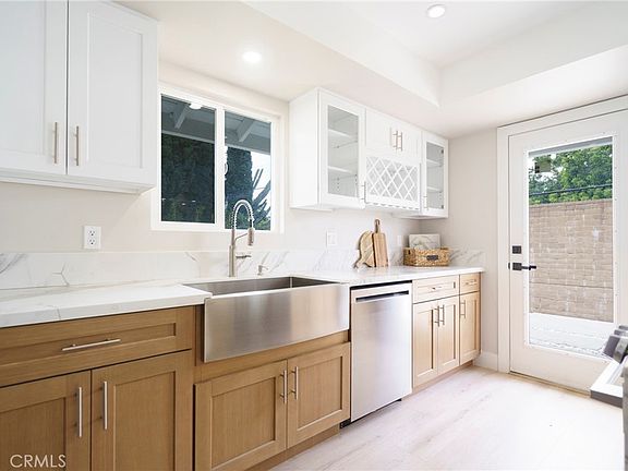 5th image of 4809 E Wasatch Dr