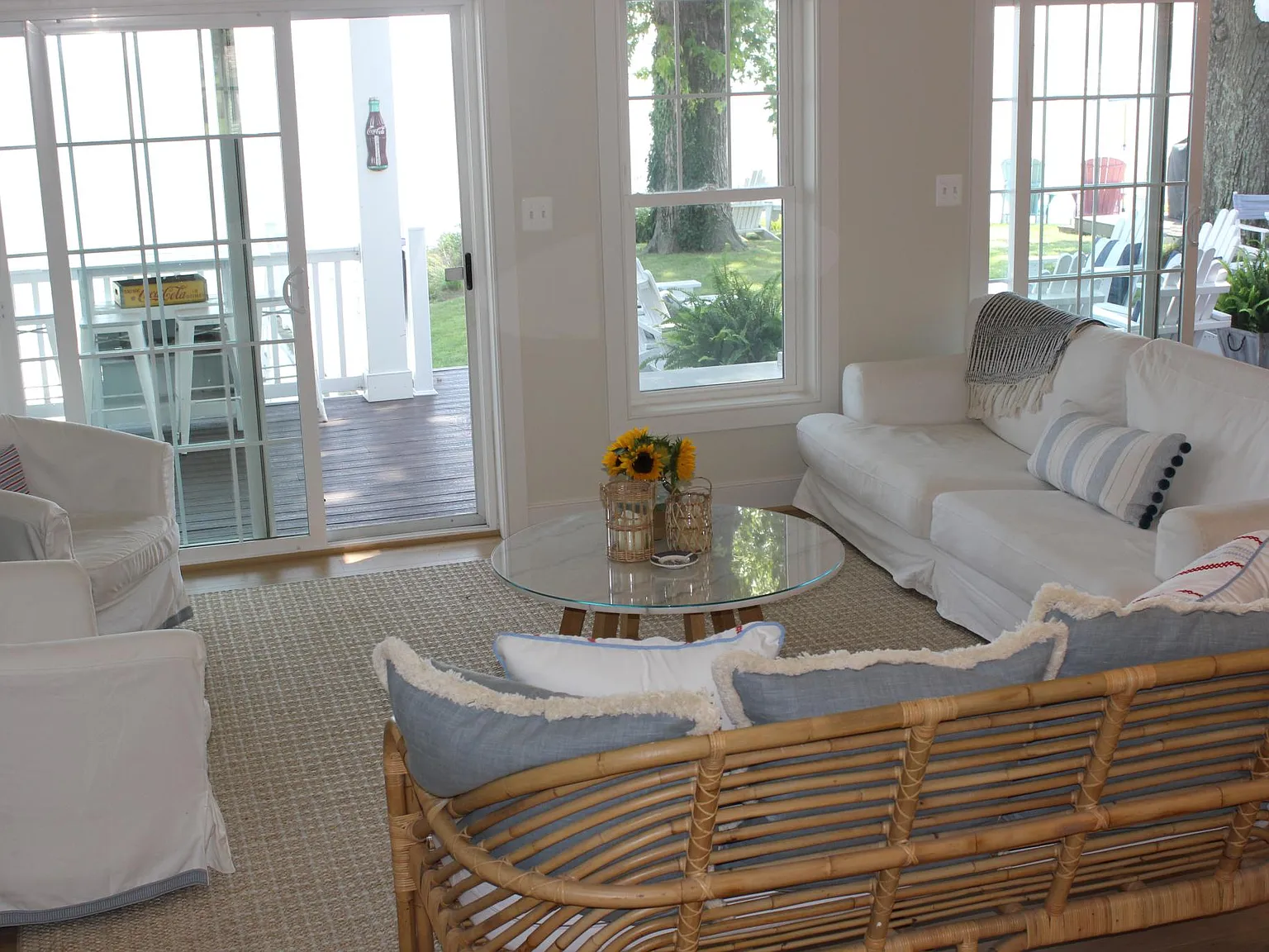 7 bed, 5.5 bath, 3500 sqft, $4,995 — Photo 3