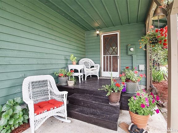 5th image of 35505 24th Avenue Ct S