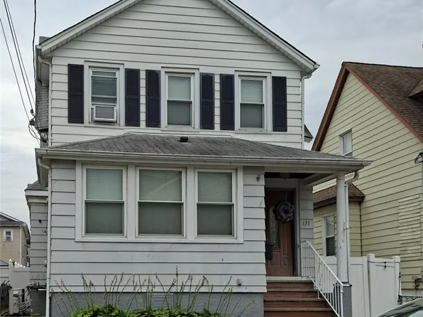 135 Ricardo Place, Hackensack, NJ 07601