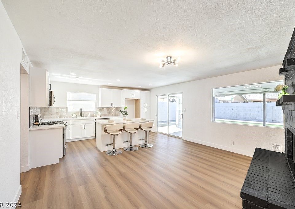 1st image of 5007 Orinda Ave