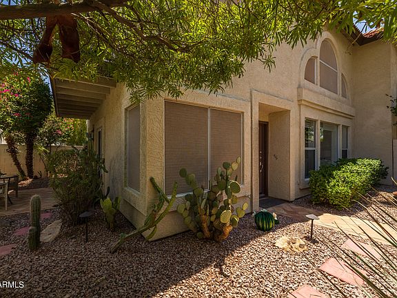 4th image of 4825 E HAZEL Drive #1