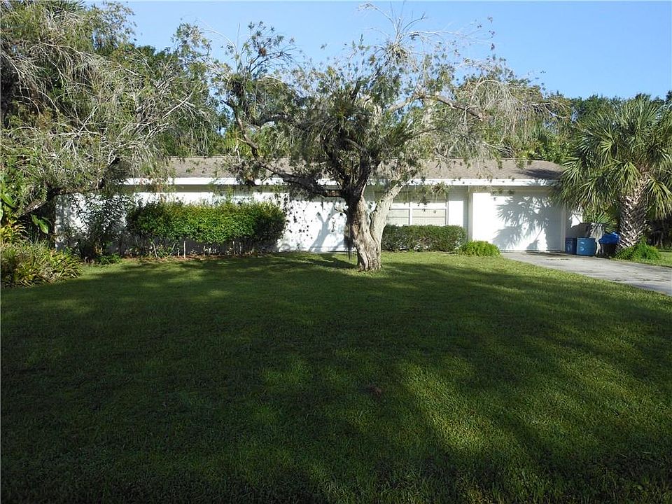 1st image of 821 26th Ave