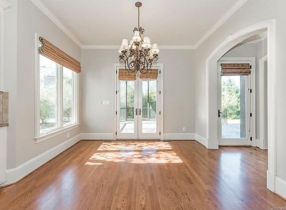 5th image of 509 Wyndham Ln