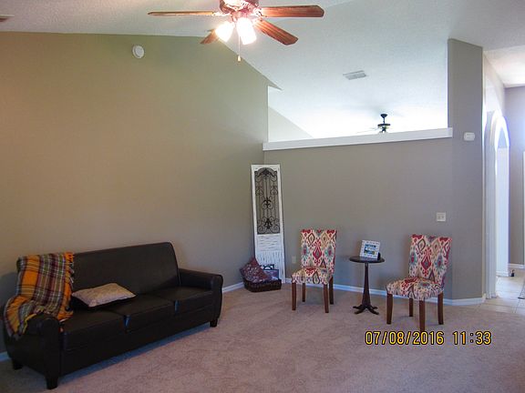 4th image of 1598 Castle Rock Ct