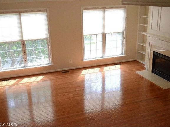 5th image of 6244 Split Creek Ln