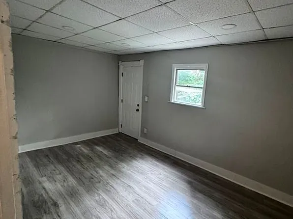 412 Rutherford Ave, Trenton, NJ 08618
