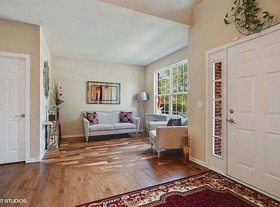 3rd image of 1045 Galena Dr
