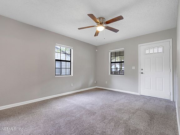 5th image of 3033 LOWELL Avenue