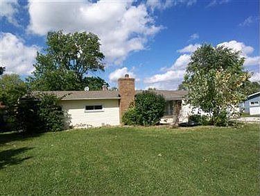 1st image of 3921 Fernwood Dr