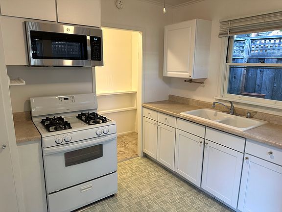 5th image of 204 Caldwell Ave