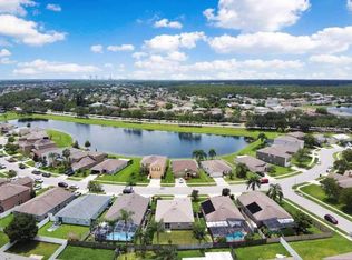 884 Crystal Bay Ln, Orlando, FL 32828