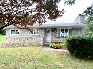 204 Gooseneck Hill Rd, Canterbury, CT 06331