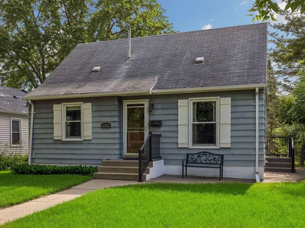 2805 Georgia Ave S, Saint Louis Park, MN 55426