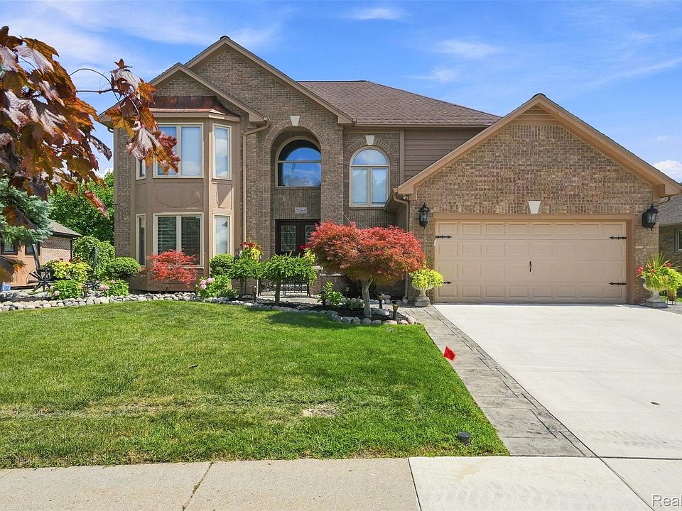 1st image of 52844 Karon Dr