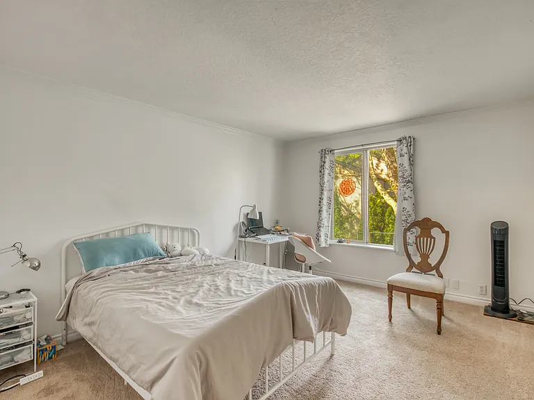 10047 SW Trapper Ter — Photo 11