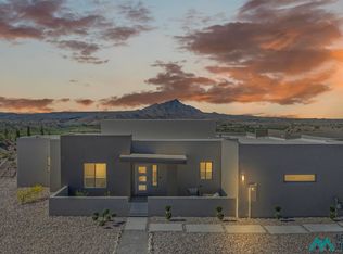 206 Avenue Nido Rd, Elephant Butte, NM 87935