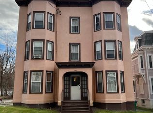 138 Franklin St APT 3, Poughkeepsie, NY 12601