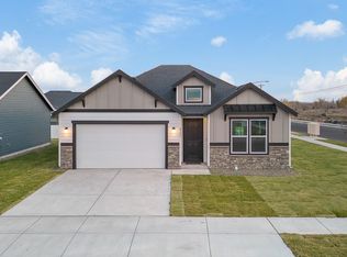4755 W Junco St, Moses Lake, WA 98837