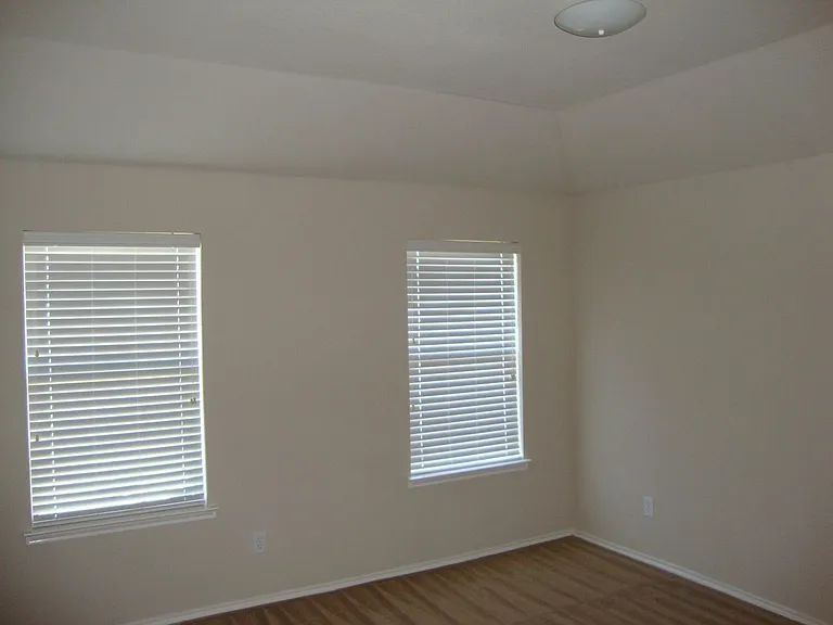 108 Pagoda Dr — Photo 10