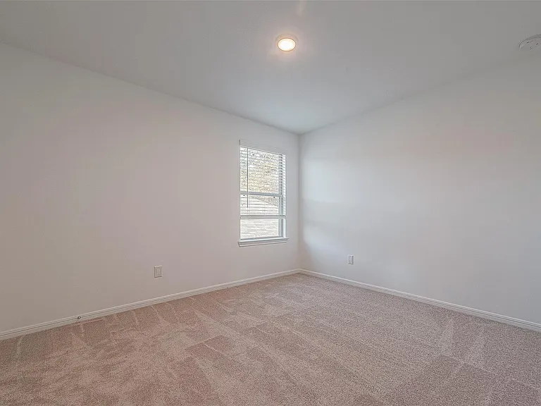 325 Maple Bark Trl — Photo 19