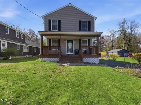 14 Stratton Place, Delmar, NY 12054