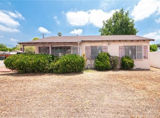 532 W 2nd St, Azusa, CA 91702