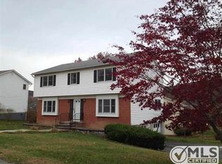 3 Peters Pass, Port Ewen, NY 12466
