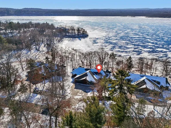 1140 South Gillette Drive #5, Wisconsin Dells, WI 53965