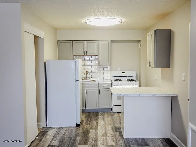 LongView Apartments — Photo 57