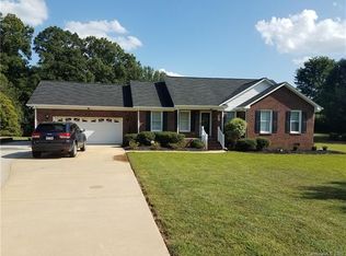 913 Secrest Hill Dr, Monroe, NC 28110